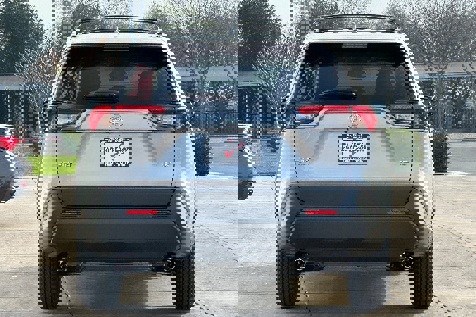 New 2025 Toyota RAV4 XLE image 5