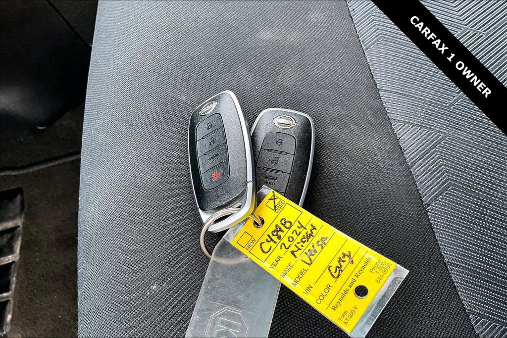Used 2024 Nissan Versa SV w/ Trunk Package image 33