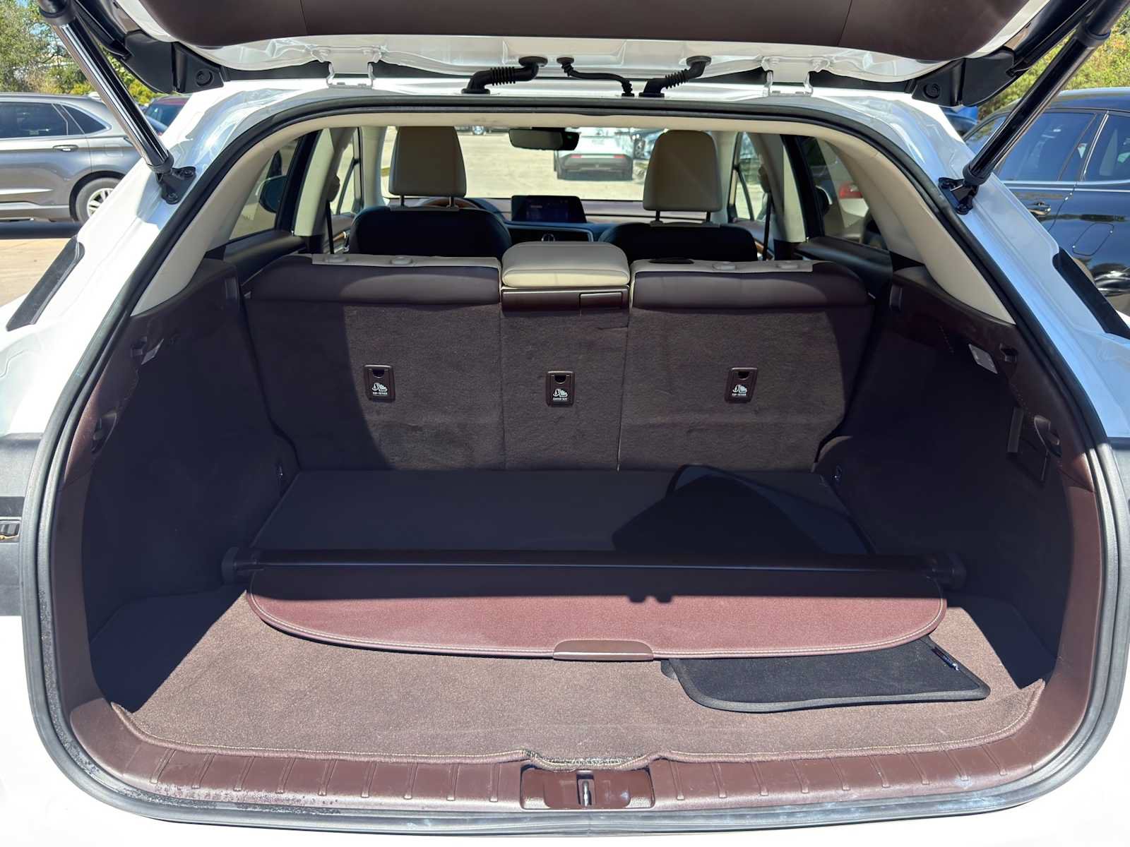 Used 2018 Lexus RX 350 FWD w/ Premium Package image 7