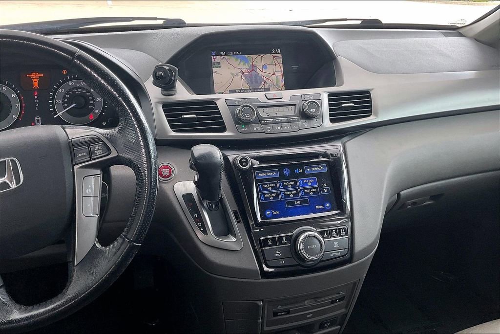 Used 2016 Honda Odyssey Touring Elite image 8