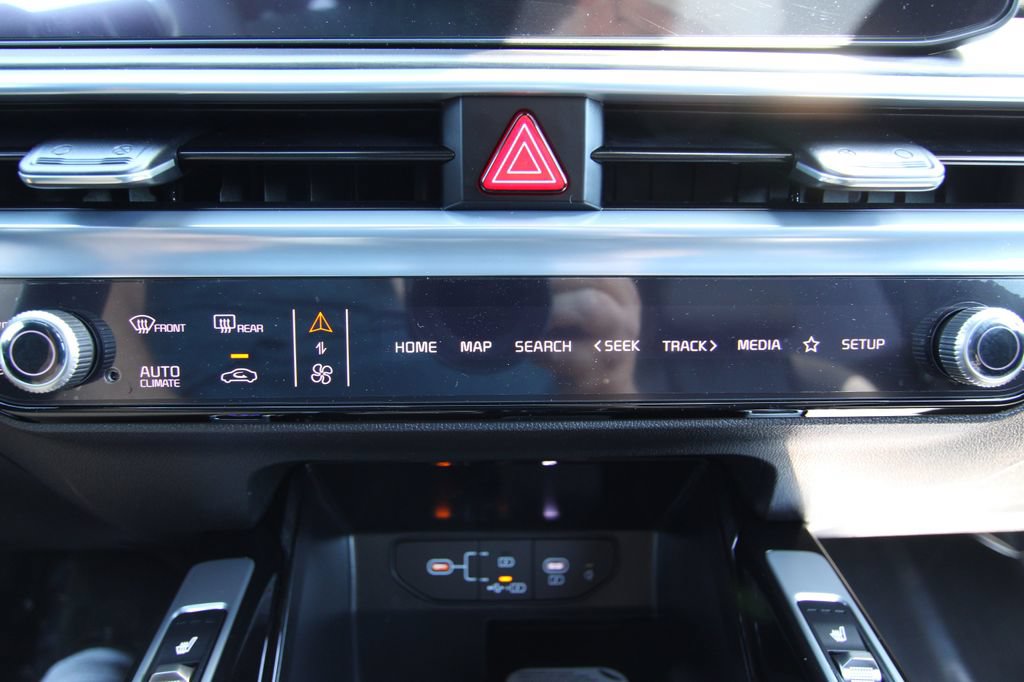 New 2026 Kia Sorento SX Prestige AWD/4WD image 37