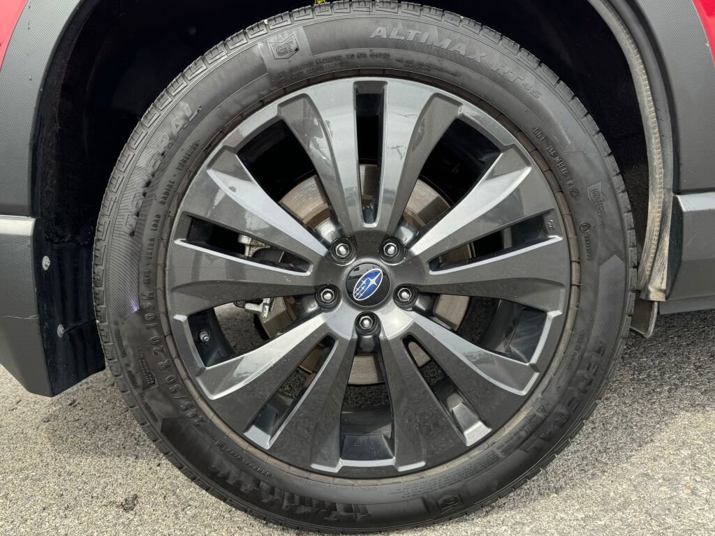 Used 2022 Subaru Ascent Onyx Edition image 12