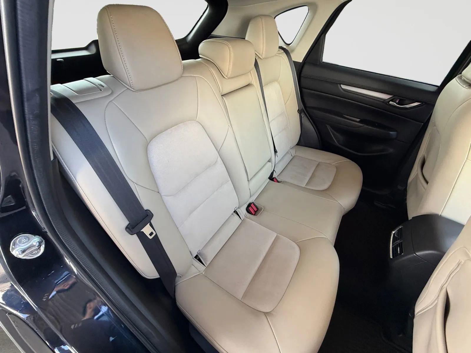 Used 2019 MAZDA CX-5 Touring image 16