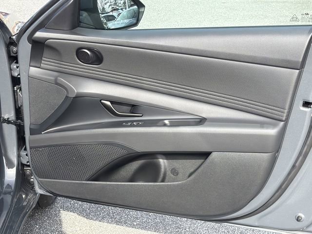 New 2026 Hyundai Elantra Limited image 14