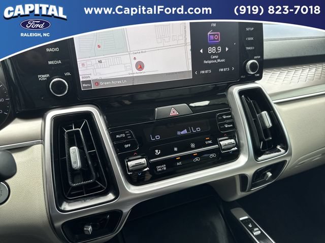 Used 2022 Kia Sorento EX w/ Panoramic Sunroof Package FWD image 27