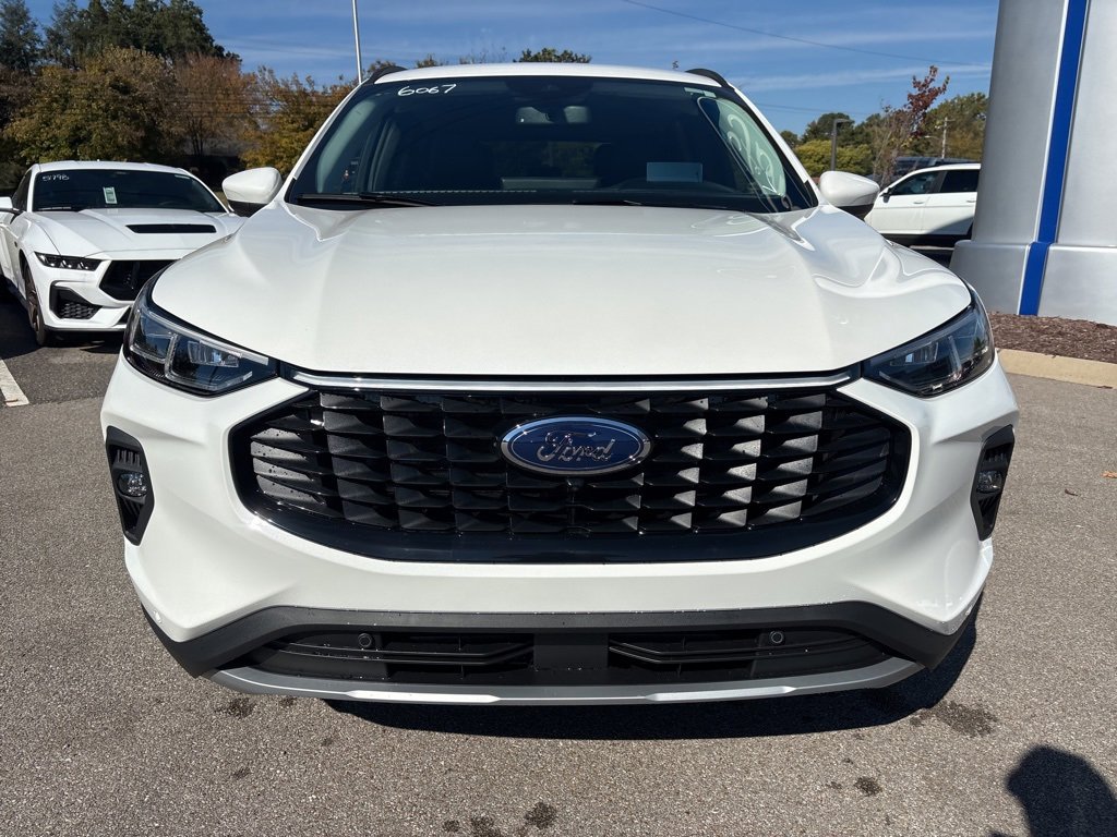 New 2026 Ford Escape Platinum w/ Premium Technology Package image 3