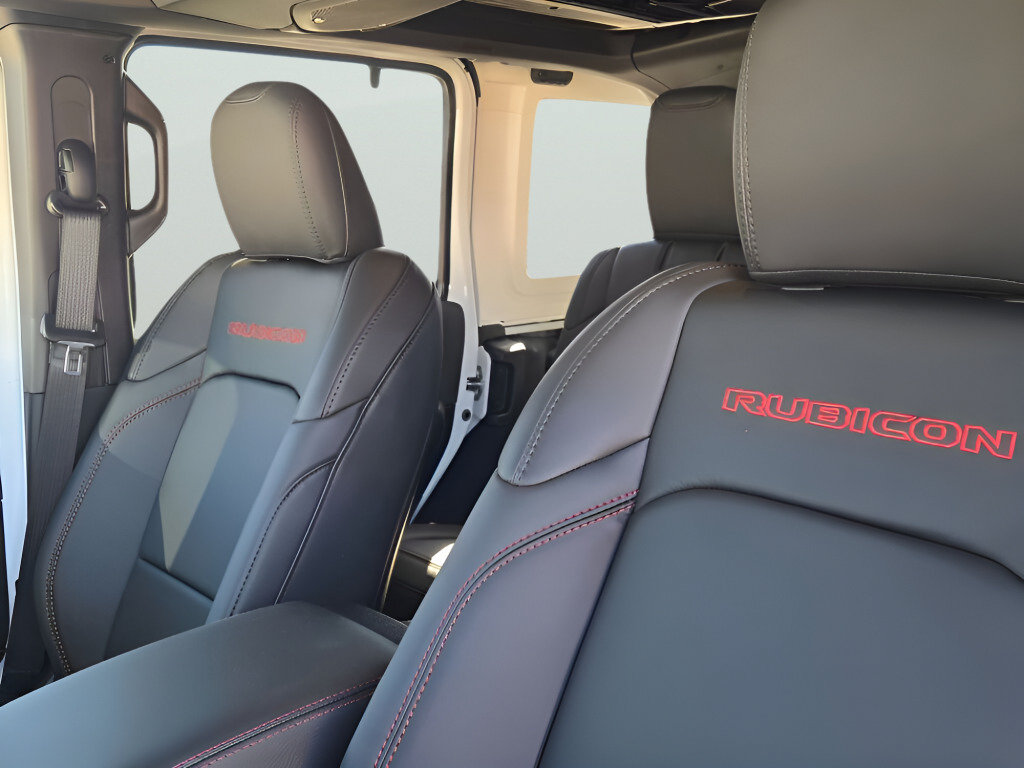 New 2027 Jeep Wrangler Unlimited Rubicon AWD/4WD image 30