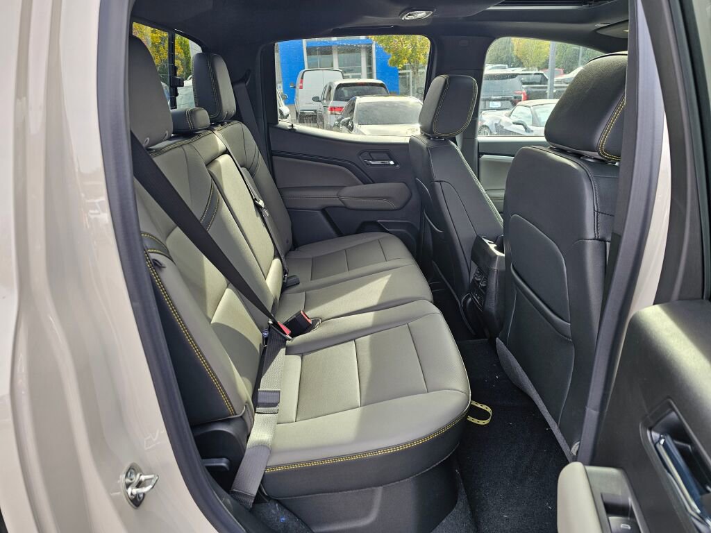 New 2026 Chevrolet Colorado ZR2 w/ Technology Package image 27