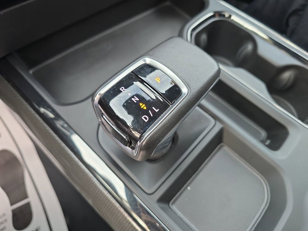 Used 2022 Chevrolet Silverado 1500 ZR2 w/ Technology Package image 31