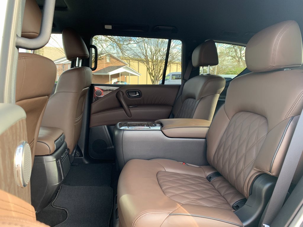 Used 2024 Nissan Armada Platinum w/ Captain's Chairs Package image 31