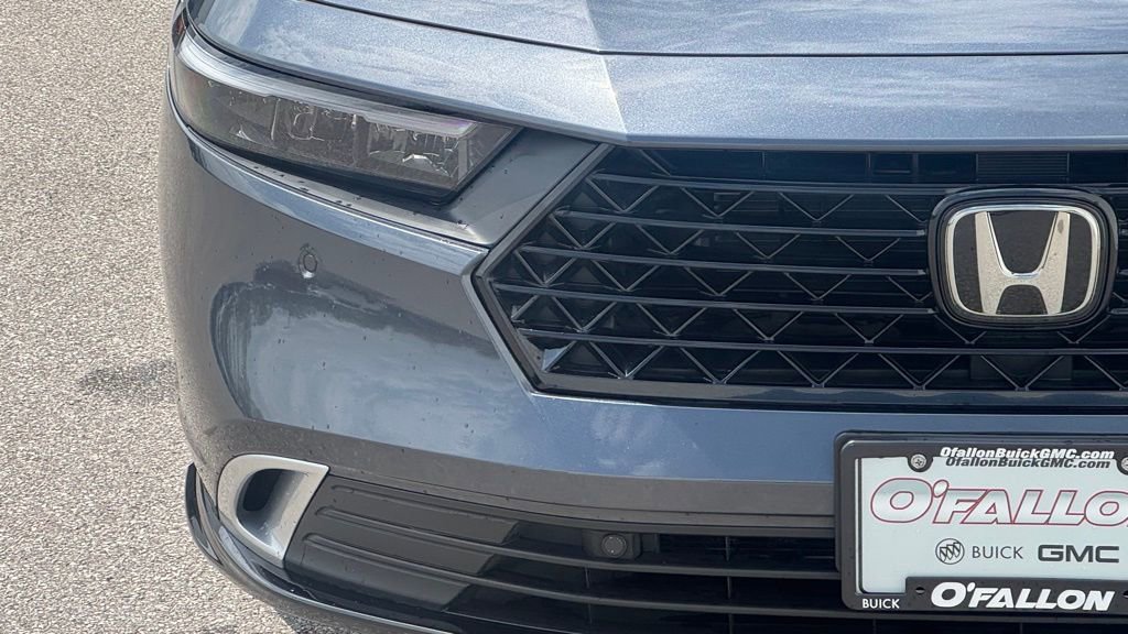 Used 2023 Honda Accord Touring image 6