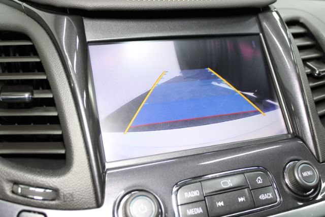 Used 2017 Chevrolet Impala LT FWD image 21