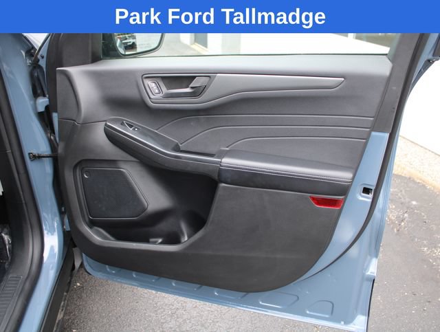 Used 2025 Ford Escape Active w/ Cold Weather Package FWD image 19