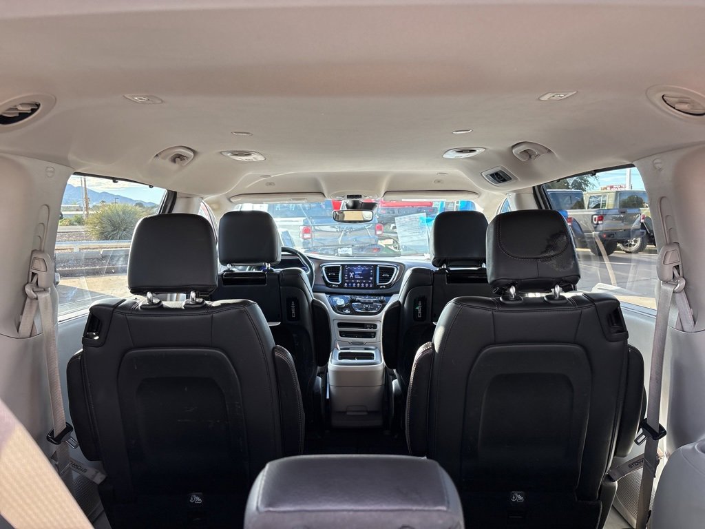 Used 2018 Chrysler Pacifica Touring-L Plus w/ Advanced Safetytec Group image 45