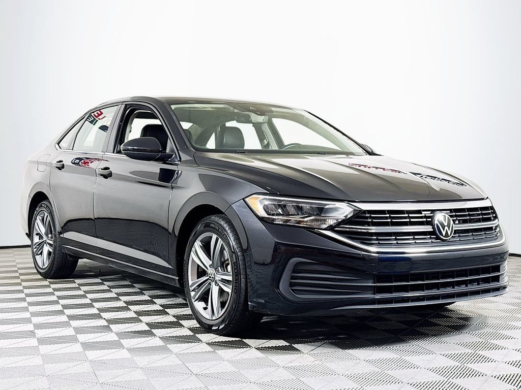 Used 2024 Volkswagen Jetta SE