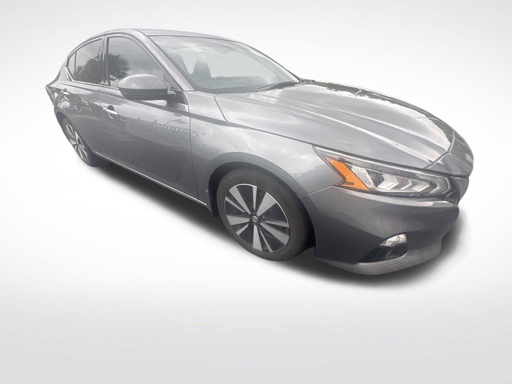 Certified 2021 Nissan Altima 2.5 SL FWD image 2