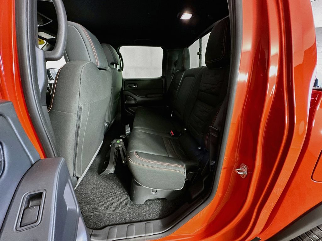 Certified 2025 Nissan Frontier PRO-4X w/ Interior Protection Package AWD/4WD image 31
