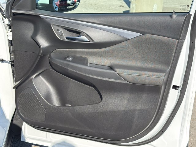 Used 2026 Buick Envista Preferred w/ Convenience I Package FWD image 23