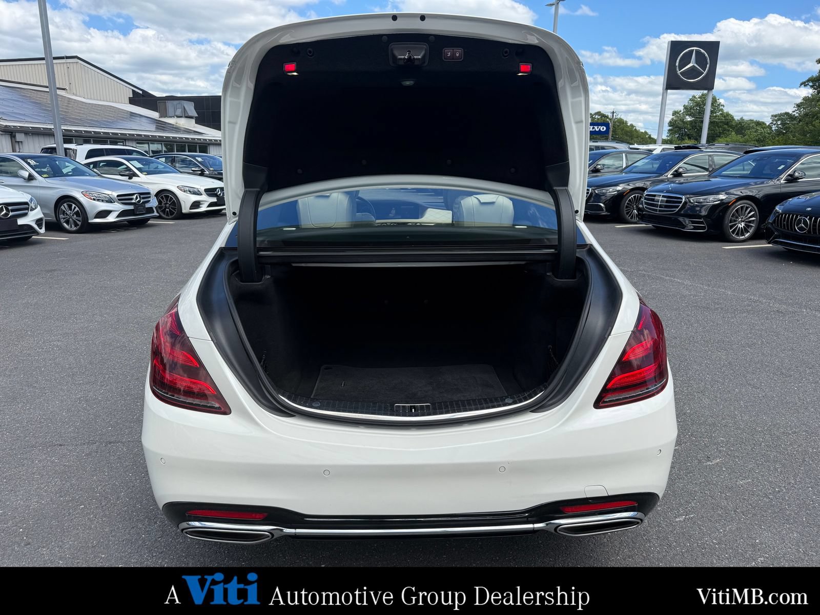 Used 2019 Mercedes-Benz S 560 4MATIC Sedan image 24