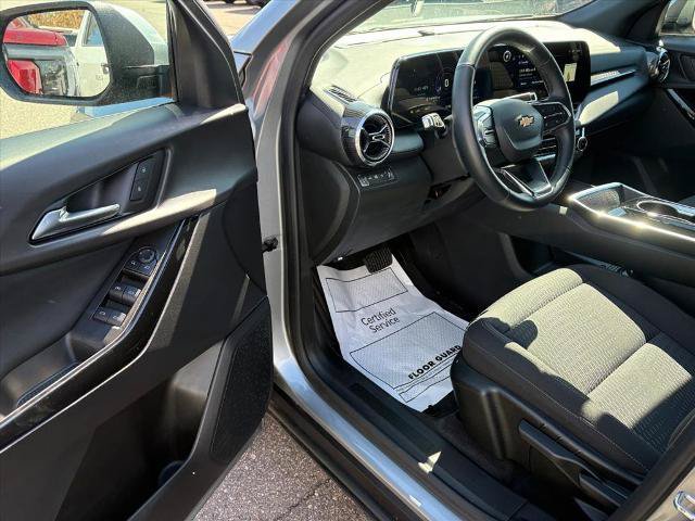 Certified 2025 Chevrolet Equinox LT AWD/4WD image 11