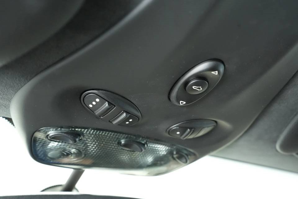 Used 2008 Porsche 911 Turbo image 31