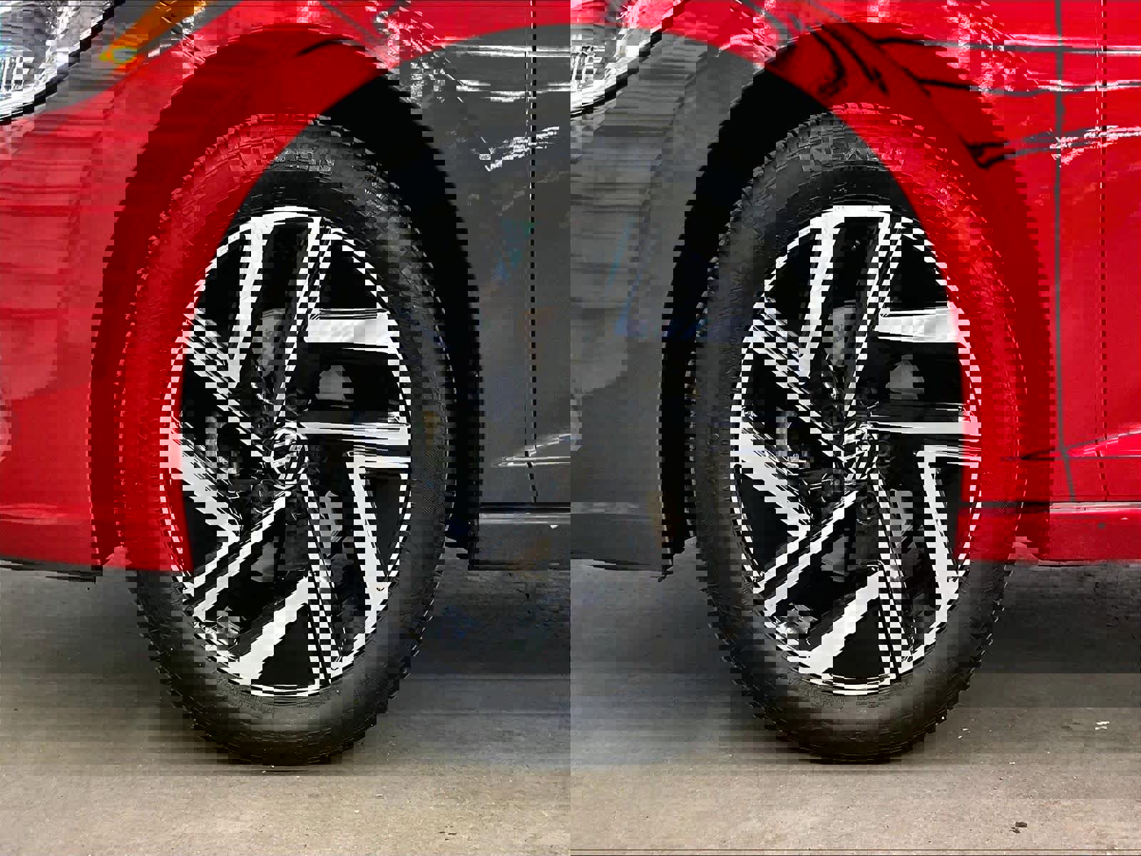 Used 2023 Volkswagen Jetta SEL image 12