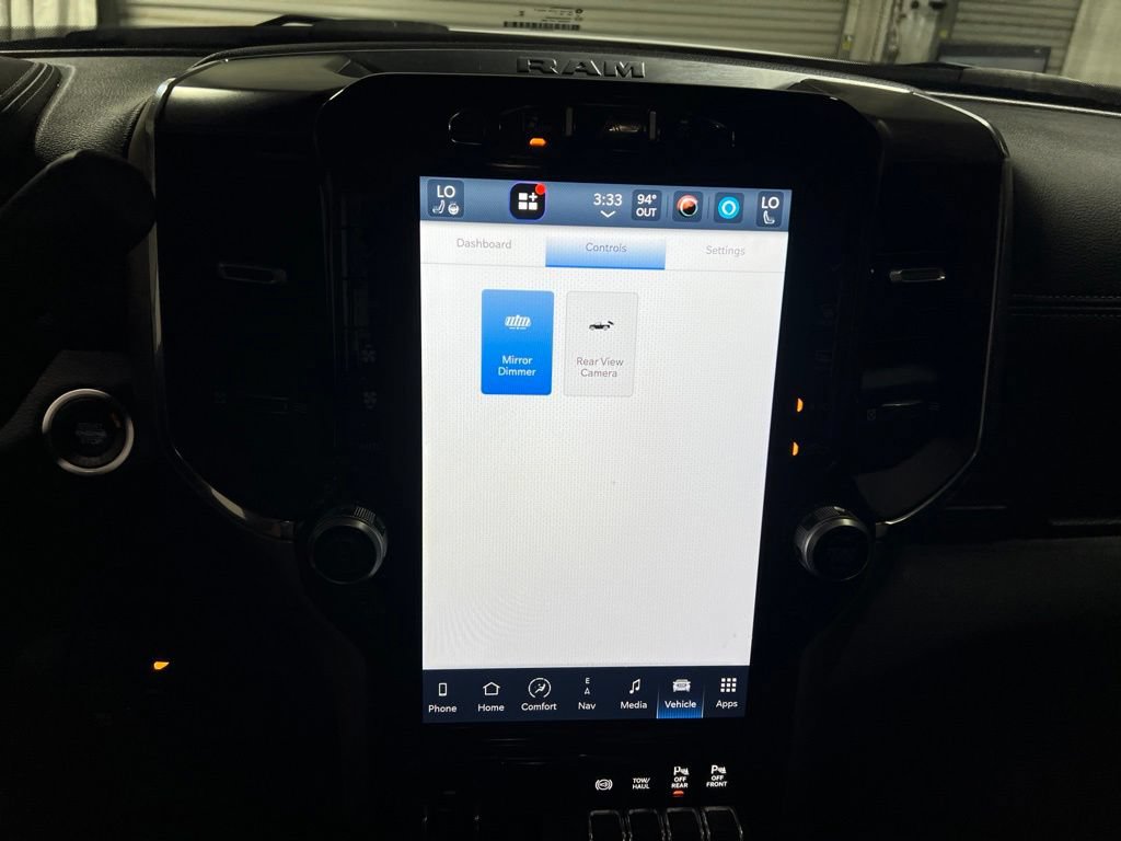 Used 2024 RAM 2500 Laramie w/ Safety Group AWD/4WD image 40