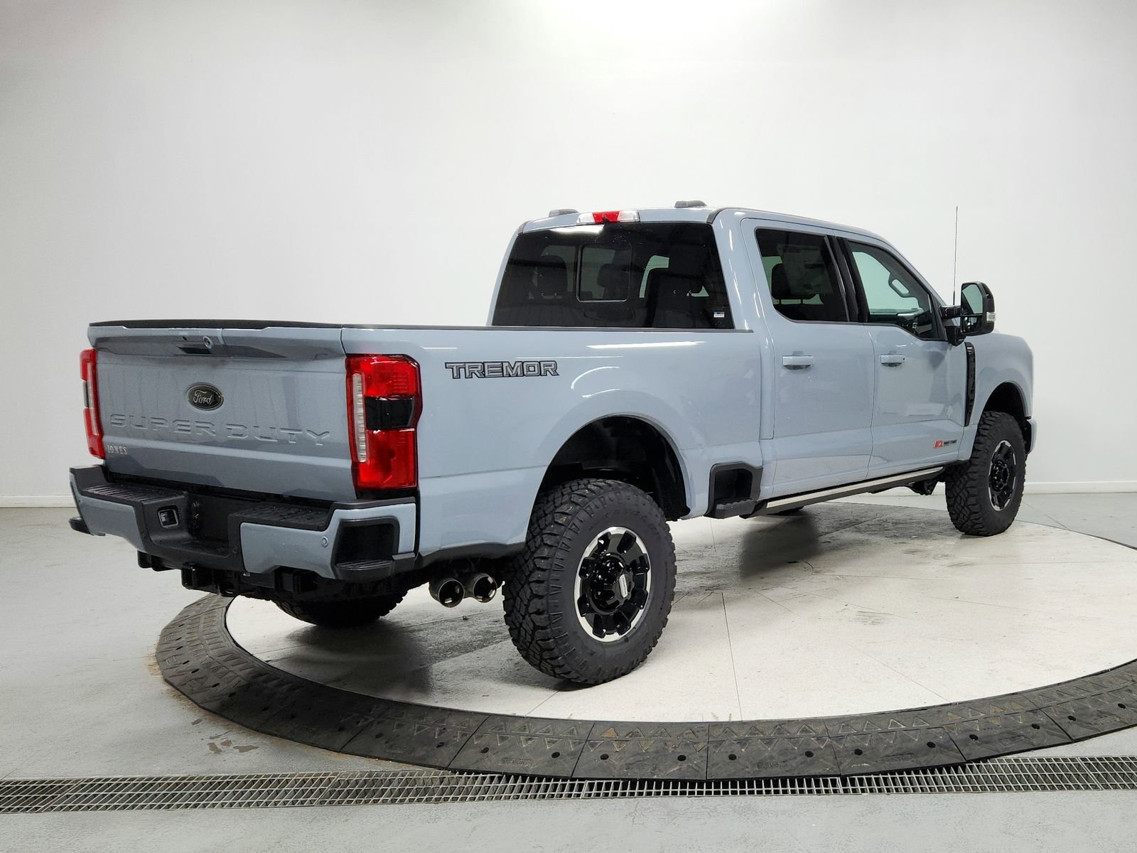New 2026 Ford F250 Lariat image 7