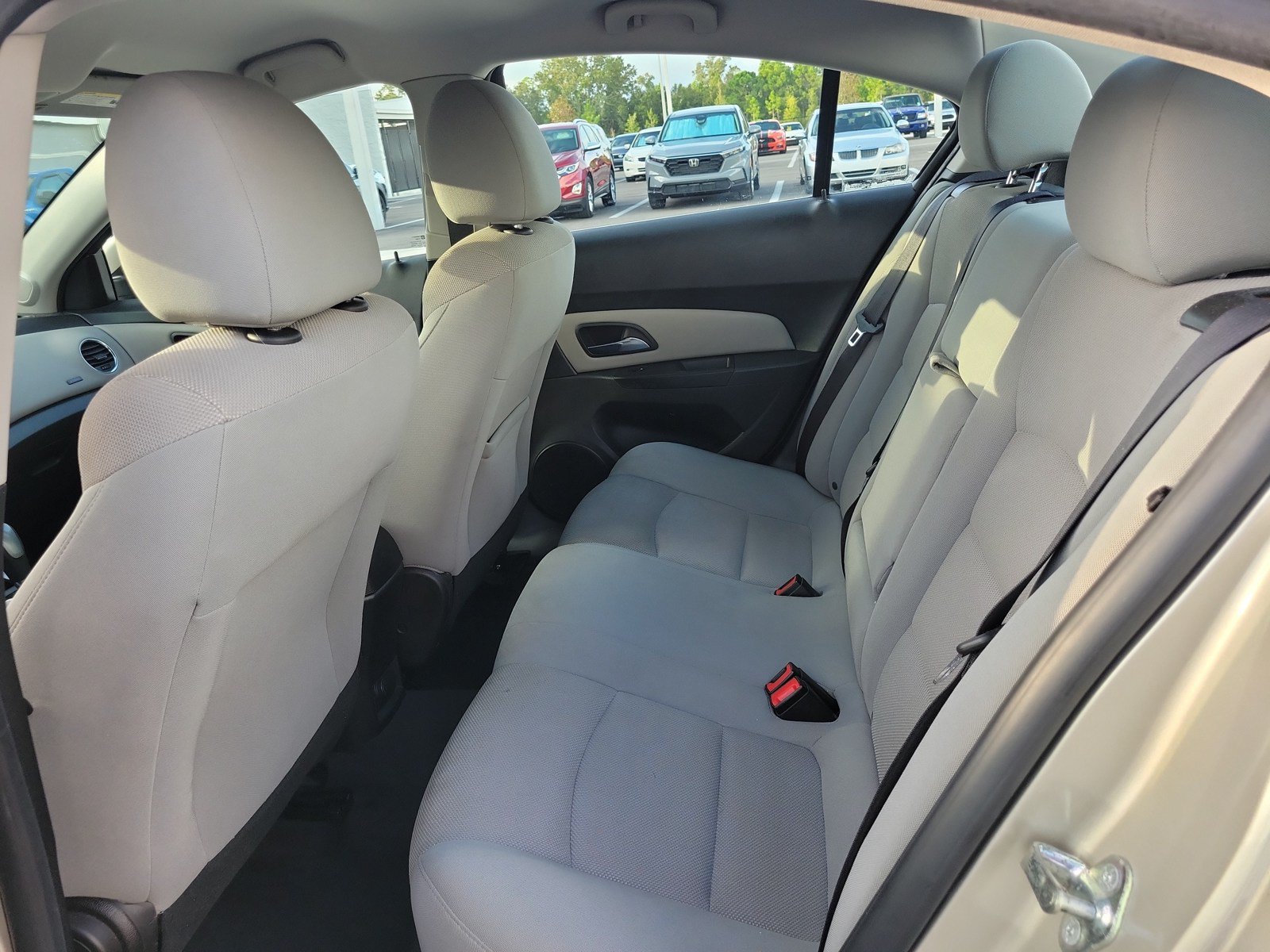 Used 2015 Chevrolet Cruze LT w/ Enhanced Safety Package FWD image 26