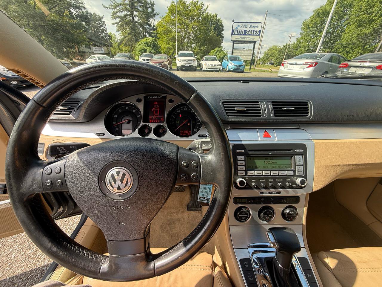 Used 2008 Volkswagen Passat VR6 FWD image 15