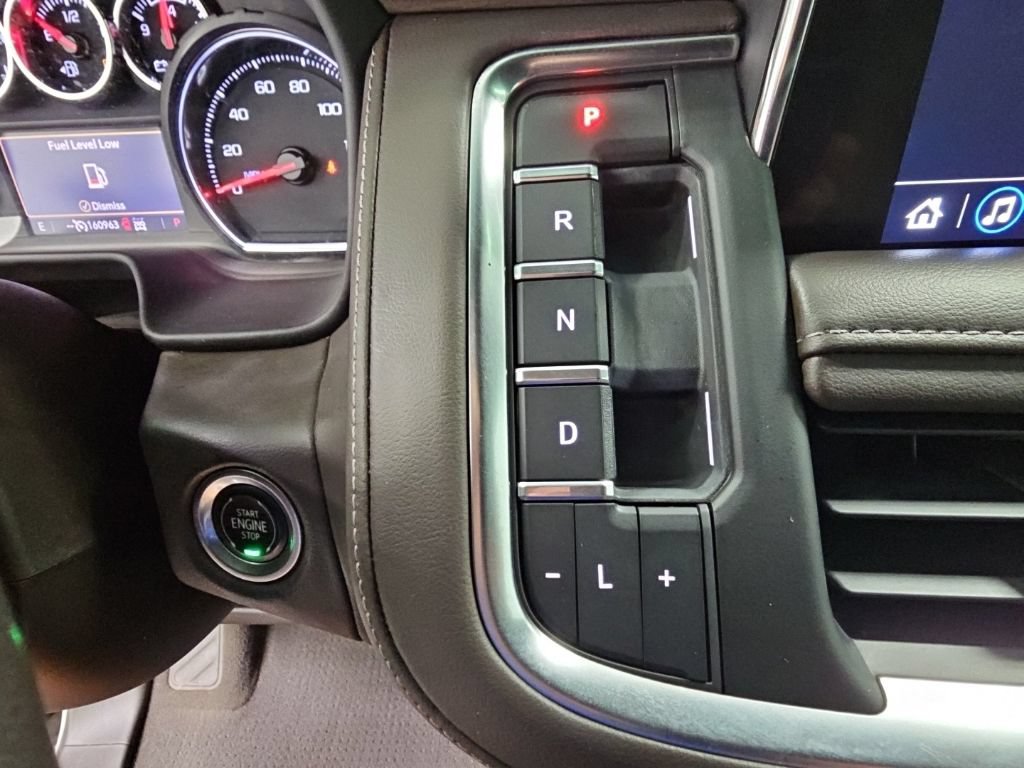 Used 2021 Chevrolet Suburban Z71 w/ Rear Media and Nav Package AWD/4WD image 23