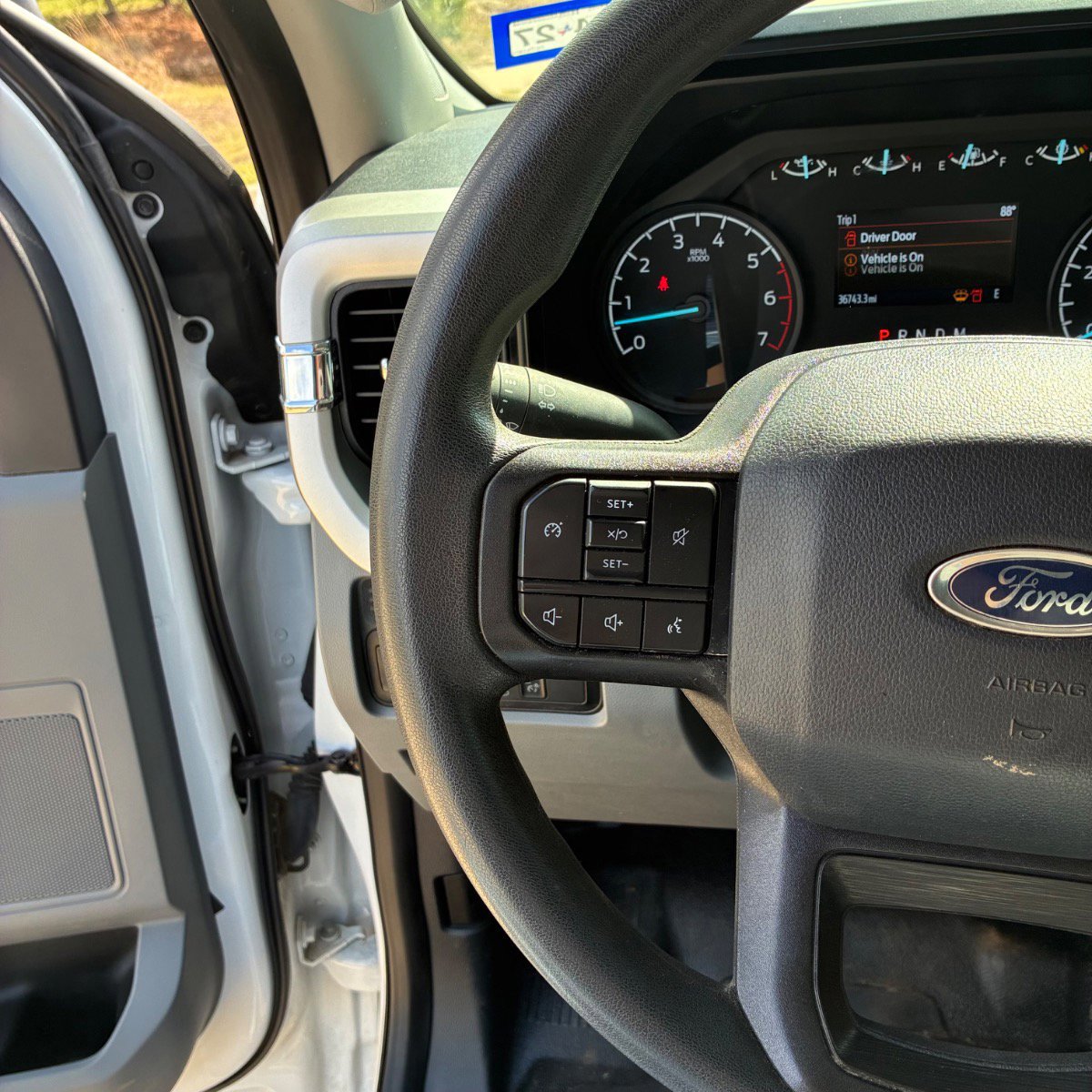 Used 2024 Ford F350 XLT AWD/4WD image 12