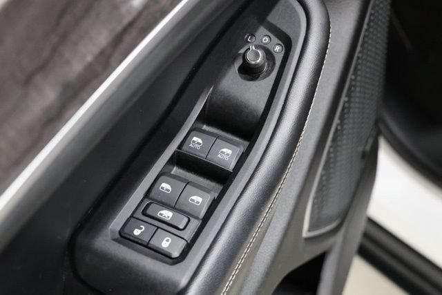 Used 2023 Jeep Grand Cherokee L Limited w/ Luxury Tech Group II AWD/4WD image 20