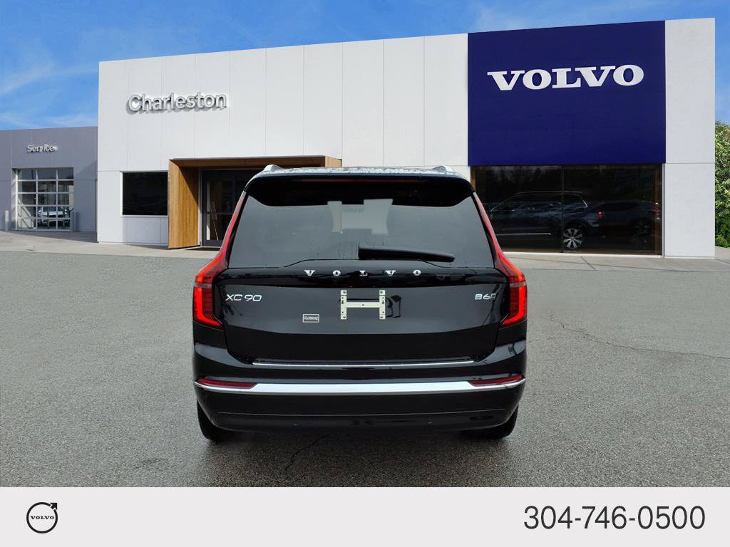 Used 2026 Volvo XC90 B6 Plus w/ Protection Package AWD/4WD image 4