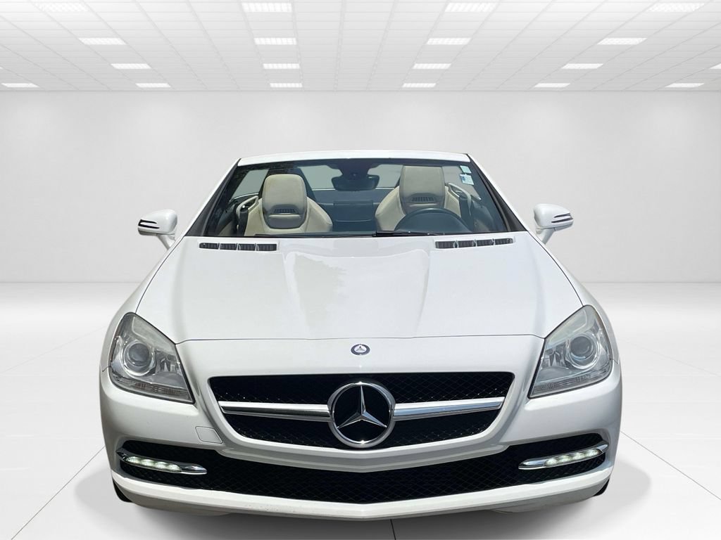 Used 2015 Mercedes-Benz SLK 250 image 3