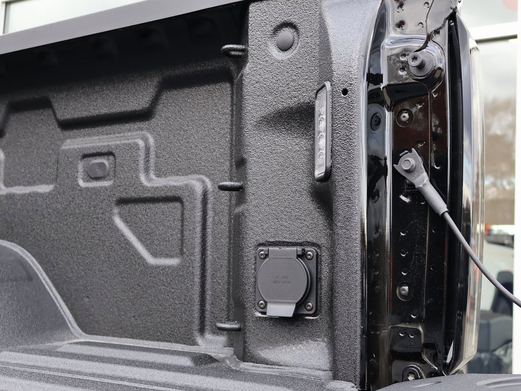 New 2026 GMC Sierra 3500 AT4 w/ AT4 Premium Plus Package image 40