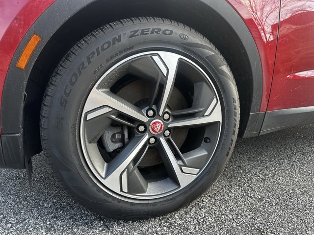 Used 2022 Jaguar E-PACE SE image 9