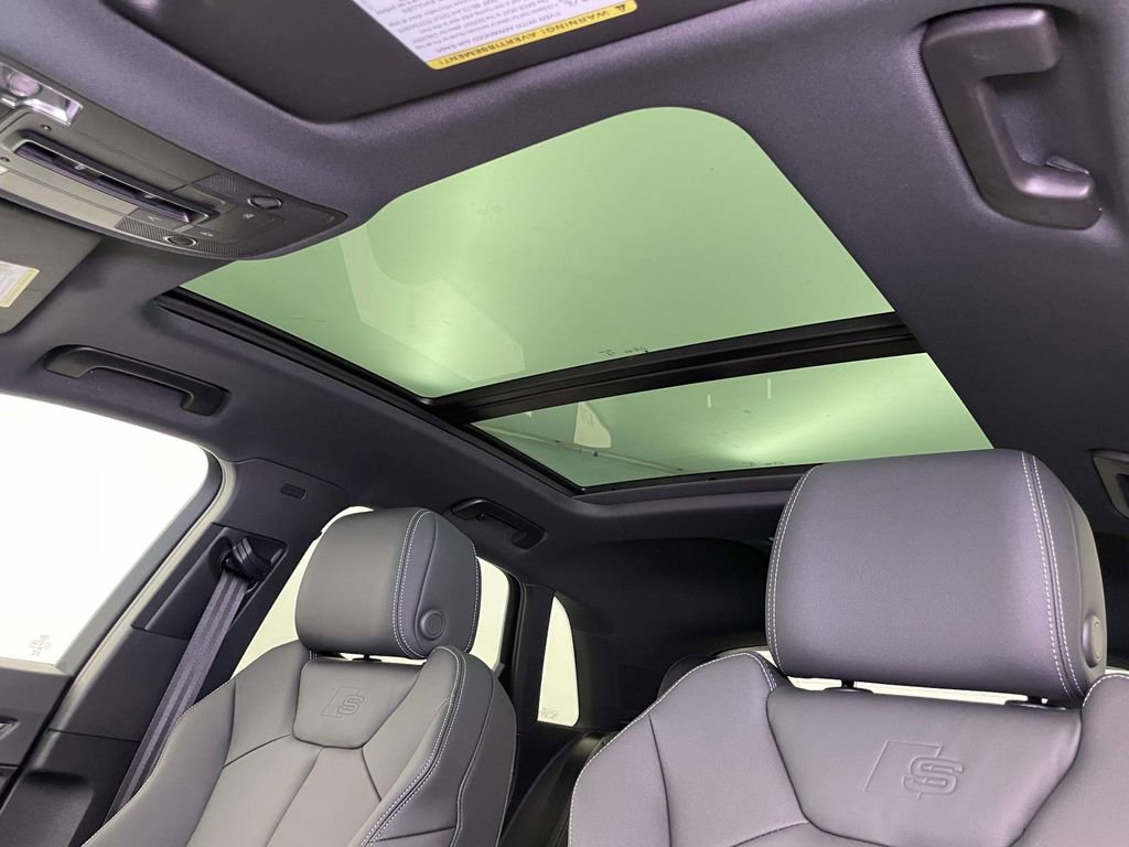 New 2025 Audi Q3 2.0T Premium image 18