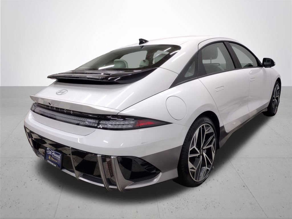 Certified 2025 Hyundai Ioniq 6 SEL image 13