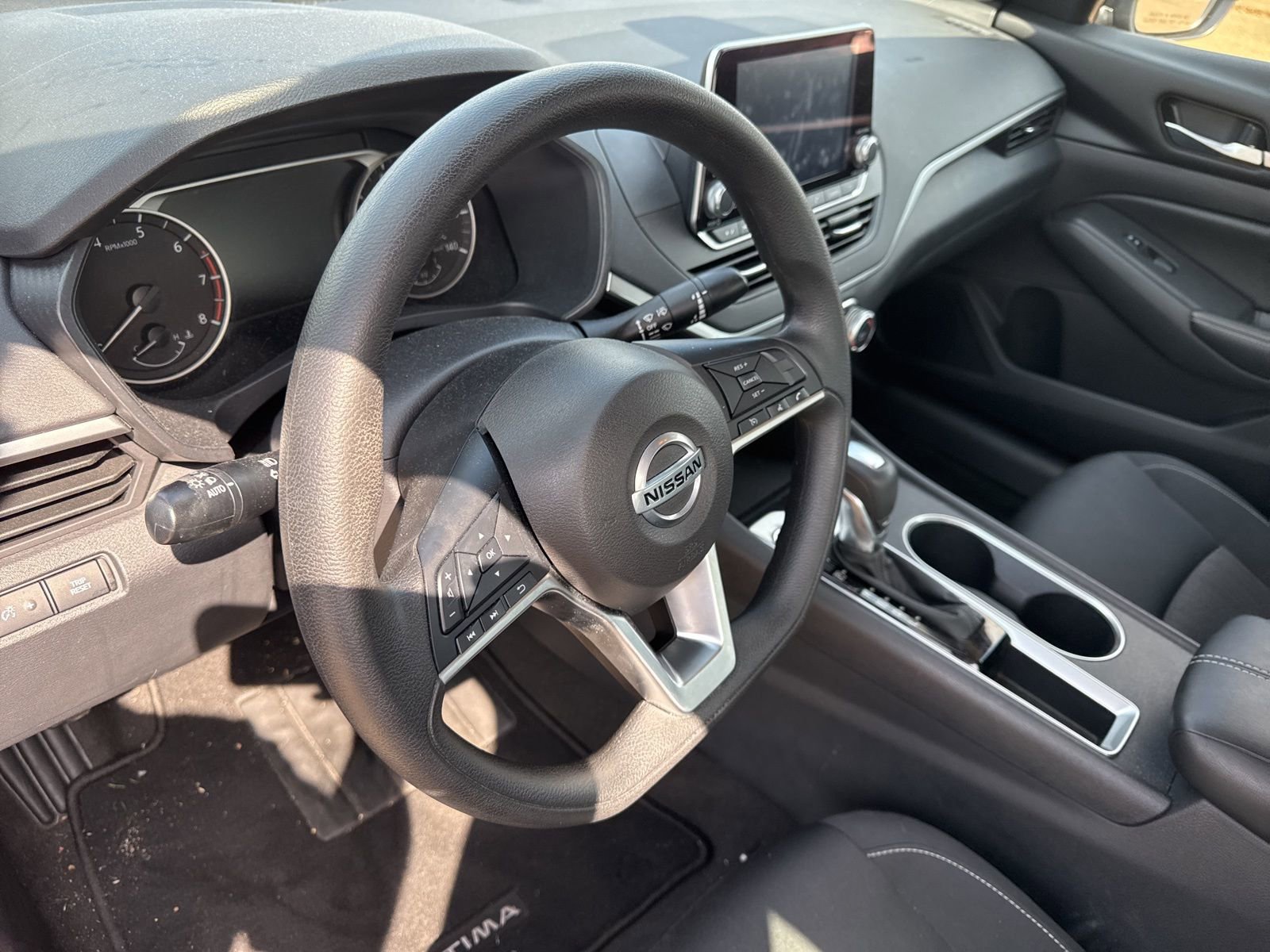 Used 2022 Nissan Altima 2.5 SV image 13