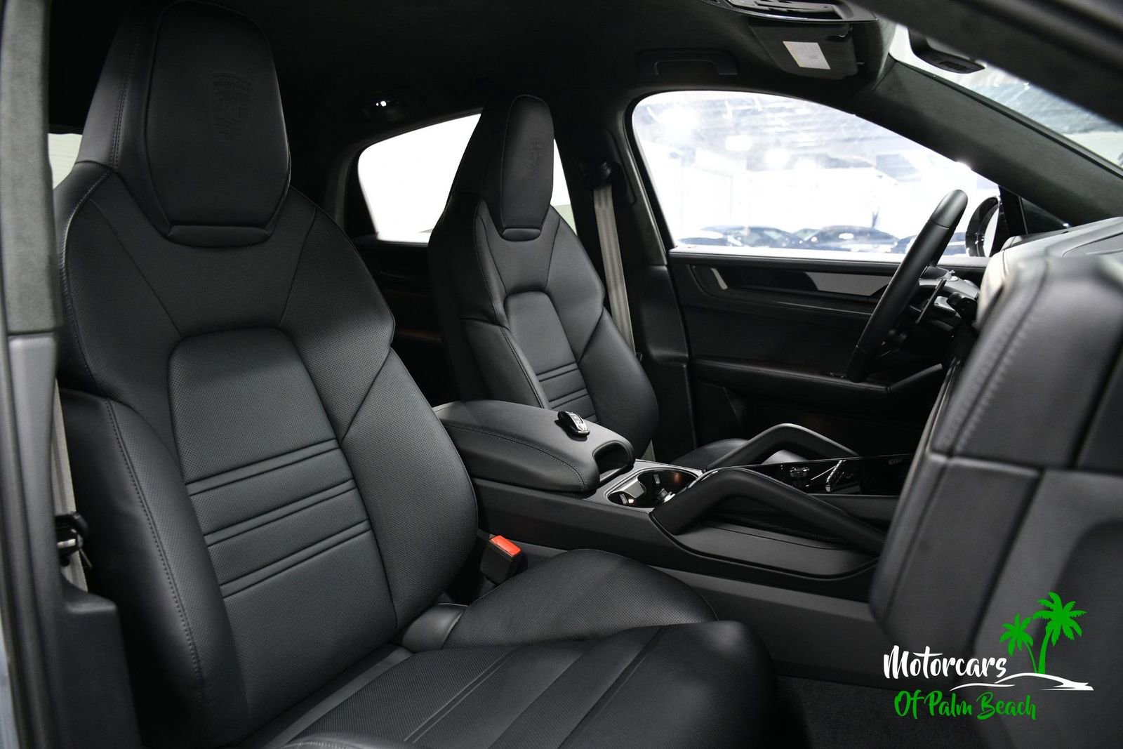 Used 2024 Porsche Cayenne Turbo GT image 57