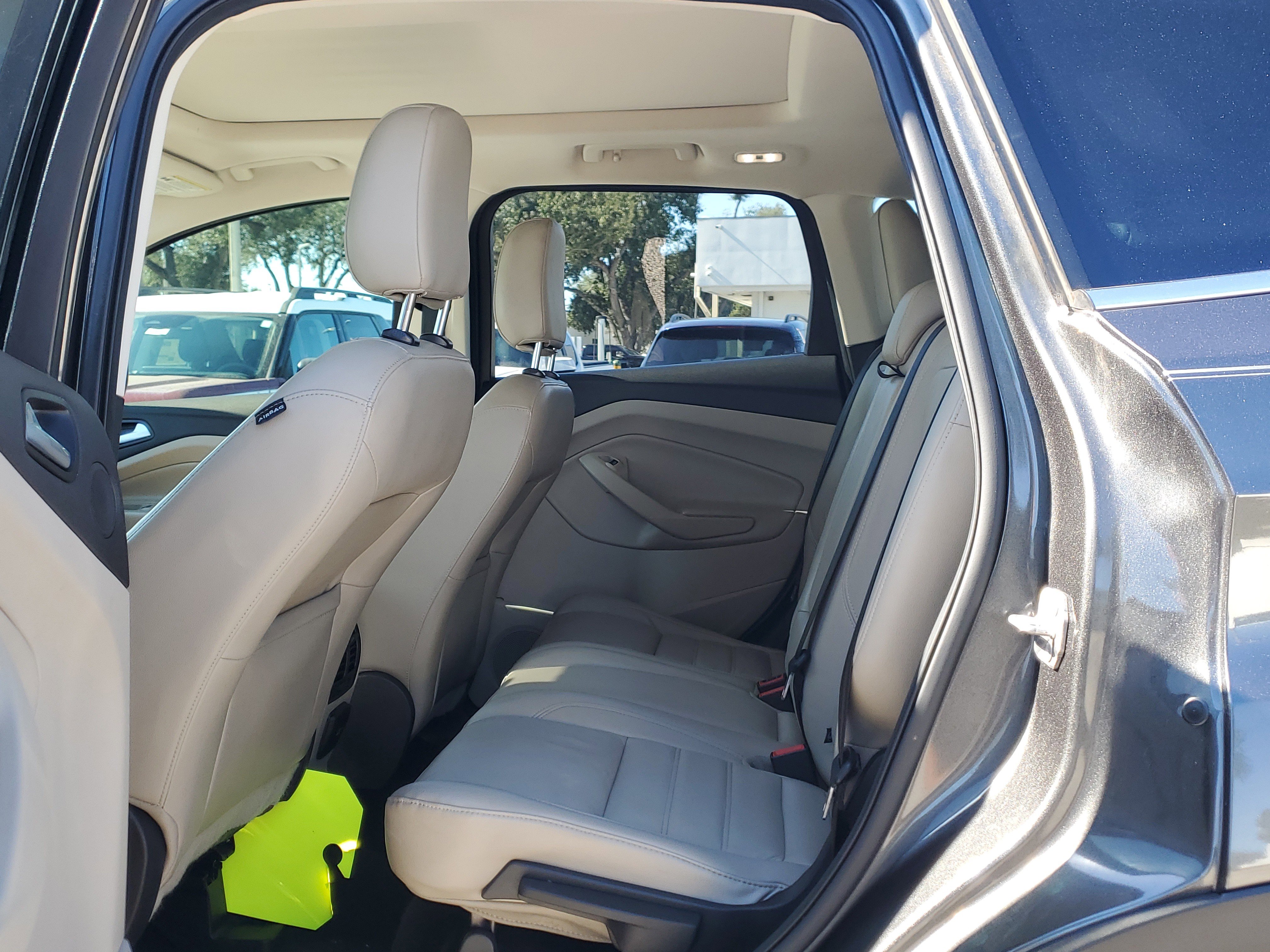 Used 2019 Ford Escape Titanium image 13