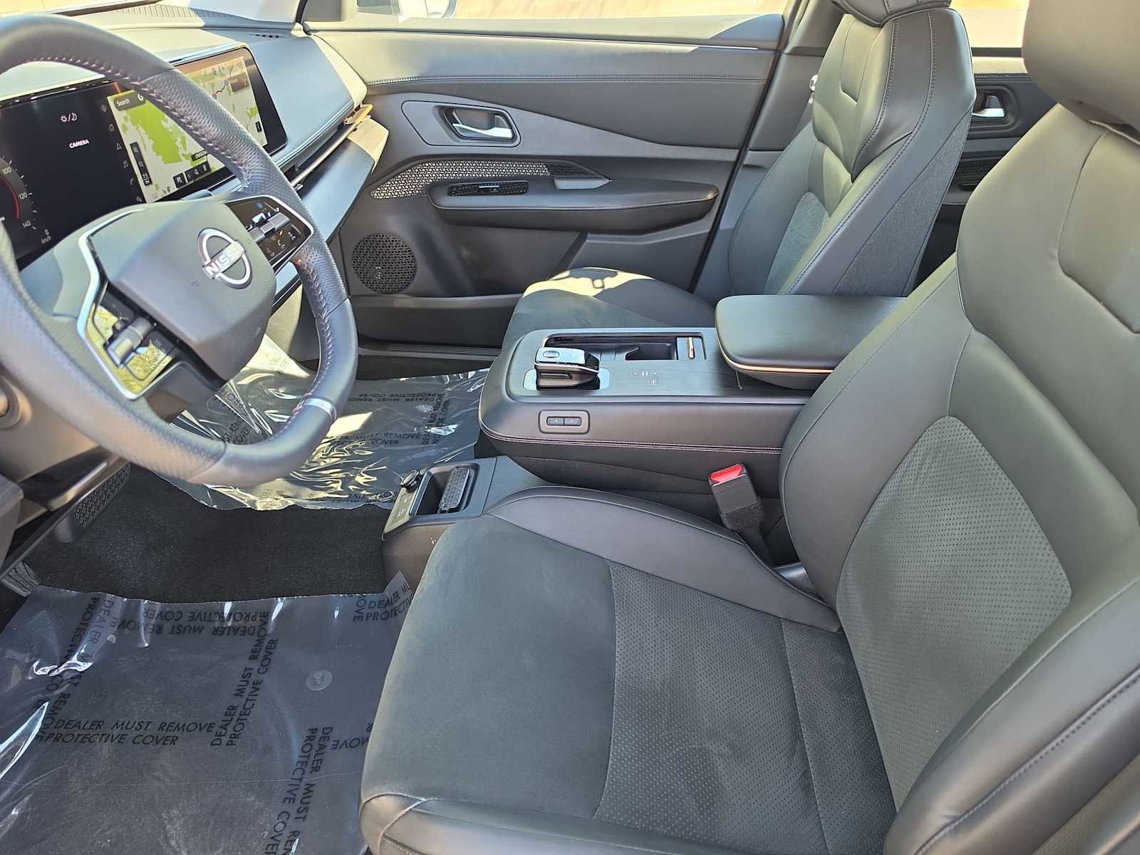 Used 2024 Nissan Ariya FWD image 15