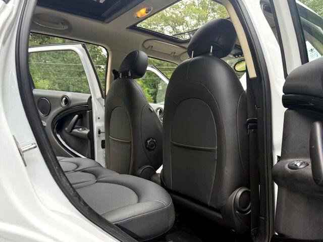 Used 2013 MINI Cooper Countryman S image 7