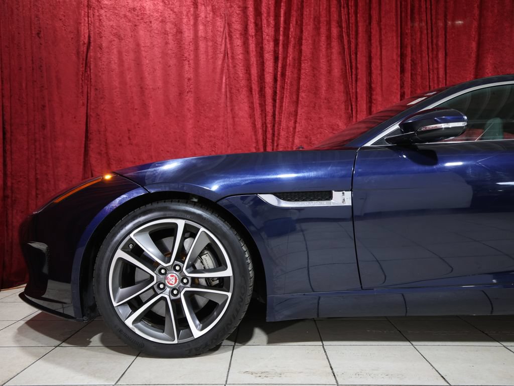 Used 2020 Jaguar F-TYPE Coupe RWD image 5