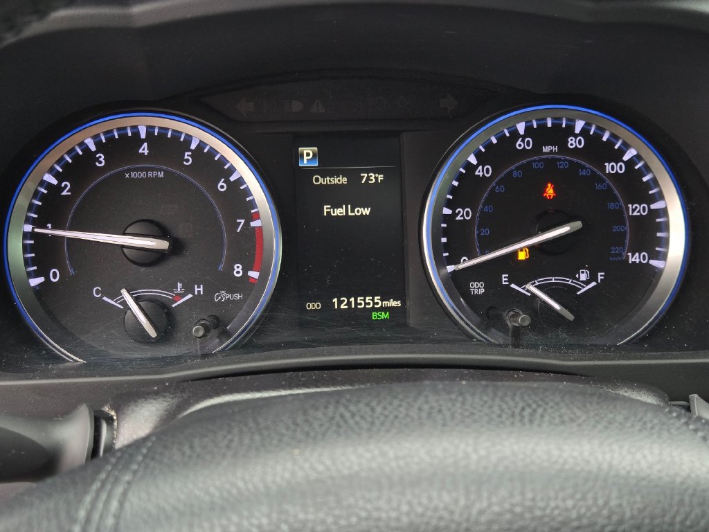 Used 2018 Toyota Highlander XLE FWD image 27