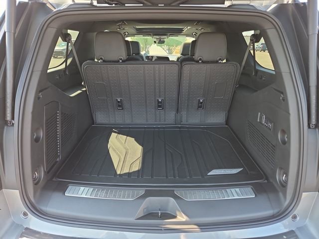 New 2025 Chevrolet Suburban Z71 w/ Z71 Off-Road Package image 27
