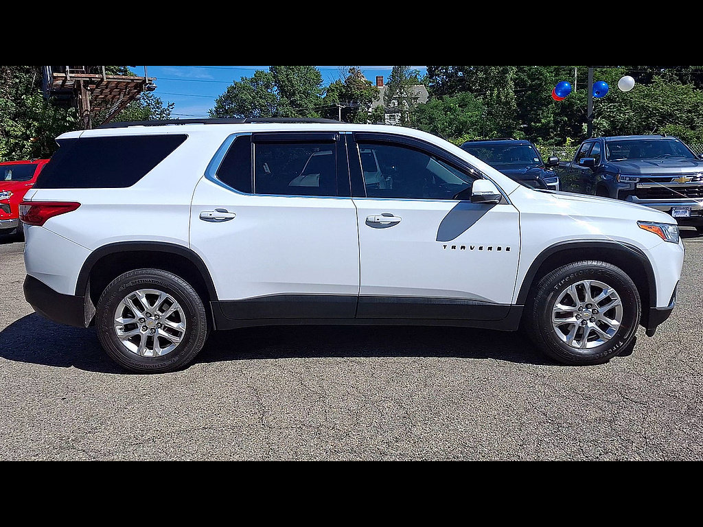 Certified 2021 Chevrolet Traverse LT AWD/4WD image 9