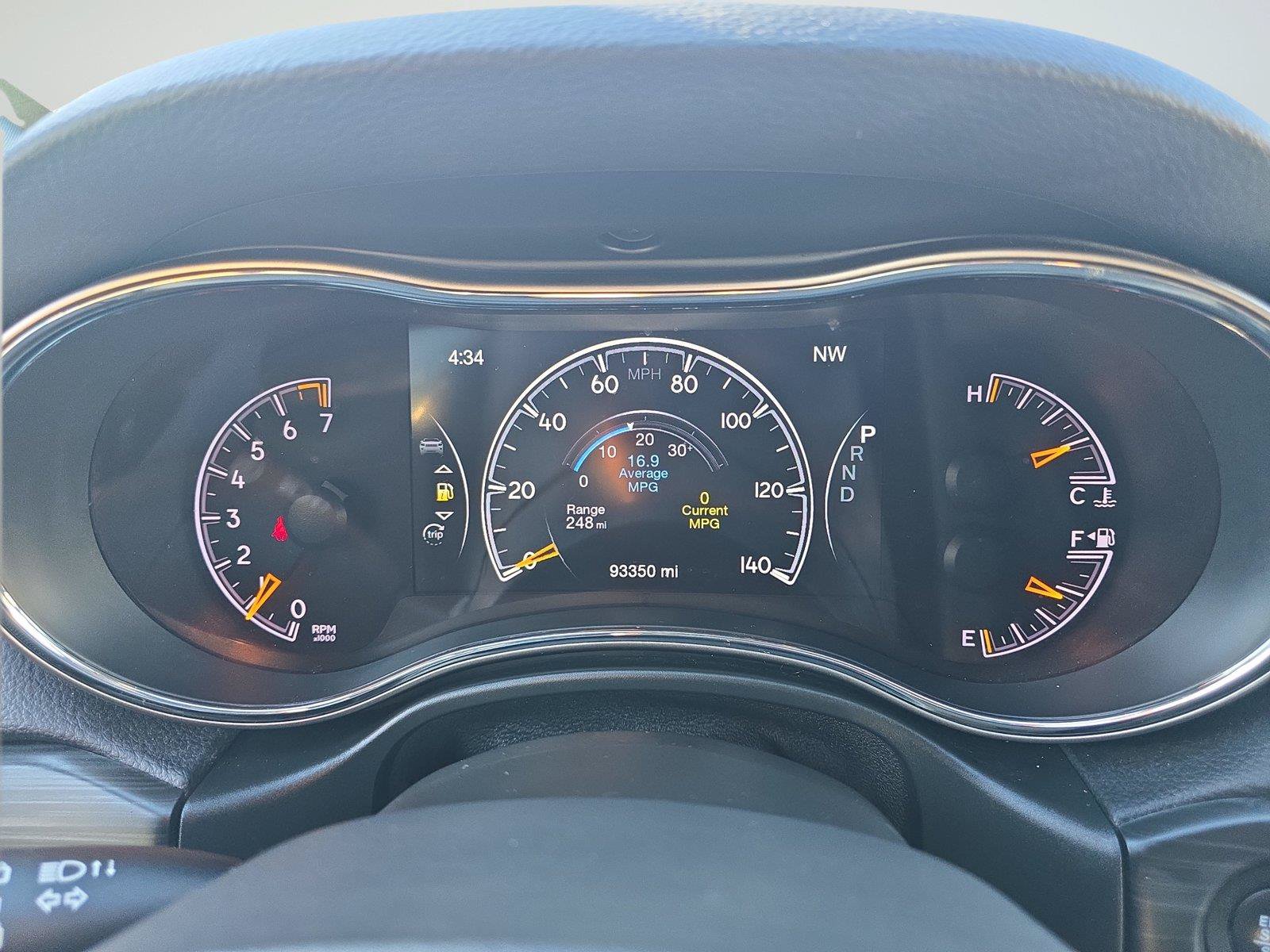 Used 2021 Jeep Grand Cherokee Limited AWD/4WD image 12