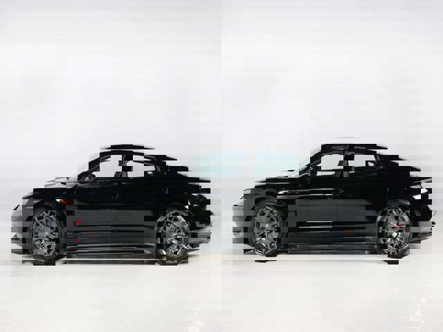 New 2026 Porsche Taycan GTS image 2